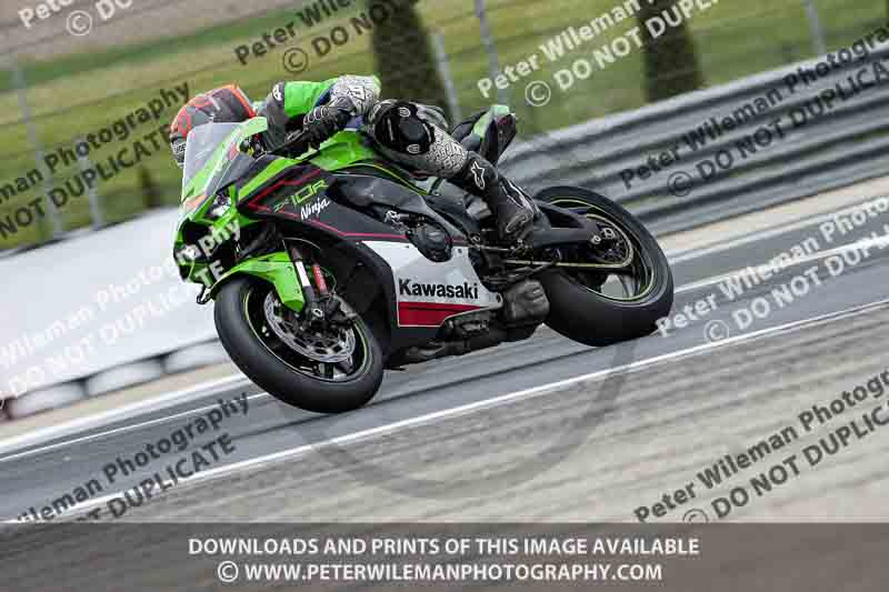 cadwell no limits trackday;cadwell park;cadwell park photographs;cadwell trackday photographs;enduro digital images;event digital images;eventdigitalimages;navarra;no limits trackdays;peter wileman photography;racing digital images;trackday digital images;trackday photos